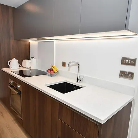 Apartment Modern 1 Bed In - Sleeps 3
